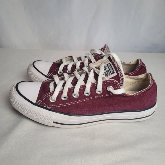 Converse Shoes - Converse Chuck Taylor Low Sneakers Burgundy Unisex Men 7 Women 9